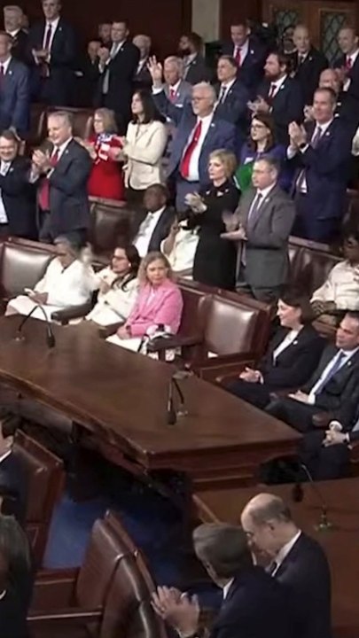 Trump calls for end to insider trading in Congress