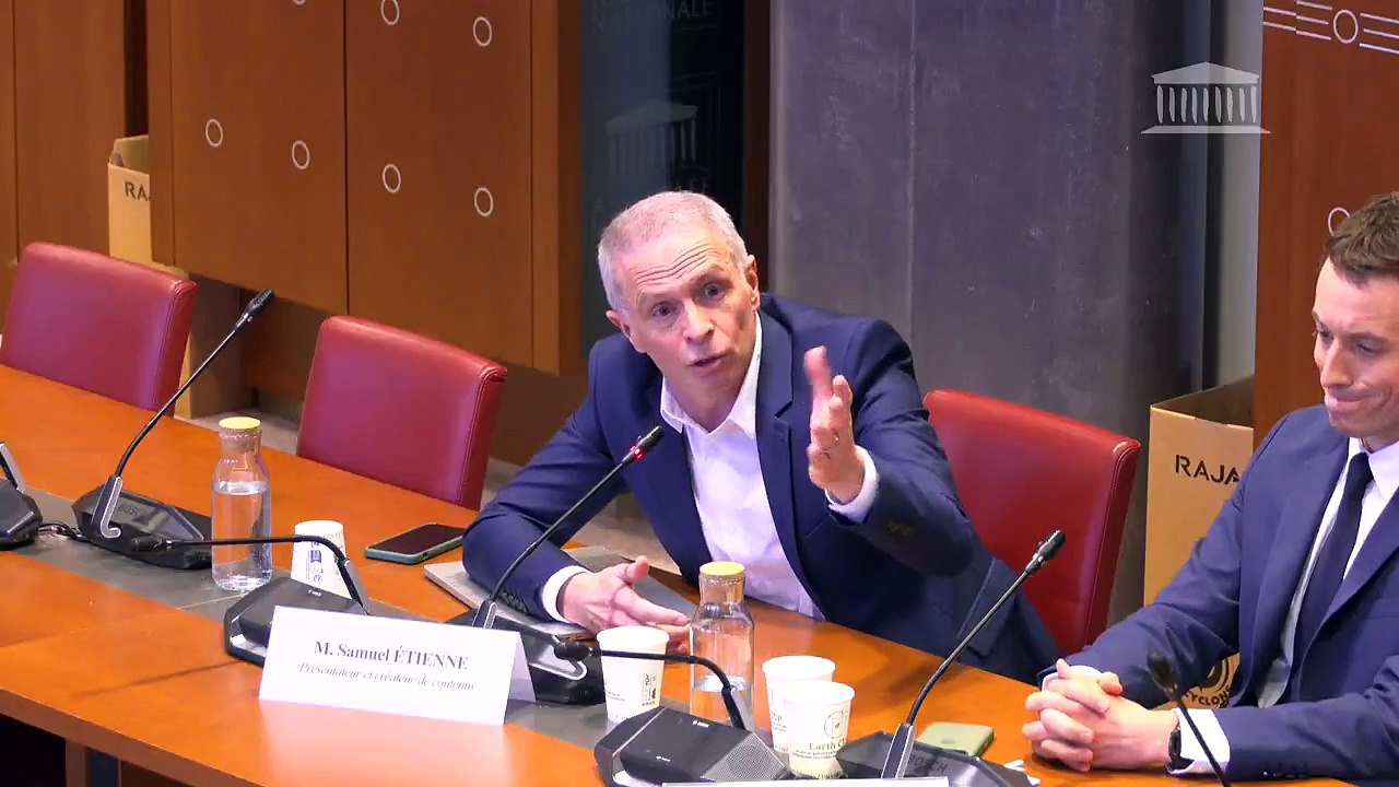 Tensions avec Samuel Etienne de France 3 à qui Charles Alloncle reproche ses positions publique "anti-RN" et Jérémie Patrier-Leitus évoque son possible "salariat déguisé" de la part de France Télé