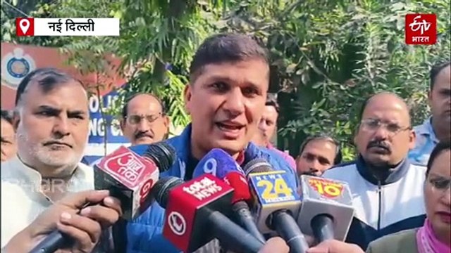 दिल्ली में नॉर्थ ईस्ट लड़कियों से भेदभाव मामला: CM रेखा गुप्ता ने की निंदा, AAP ने की कार्रवाई की मांग