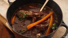 Coq au vin: the traditional French dish