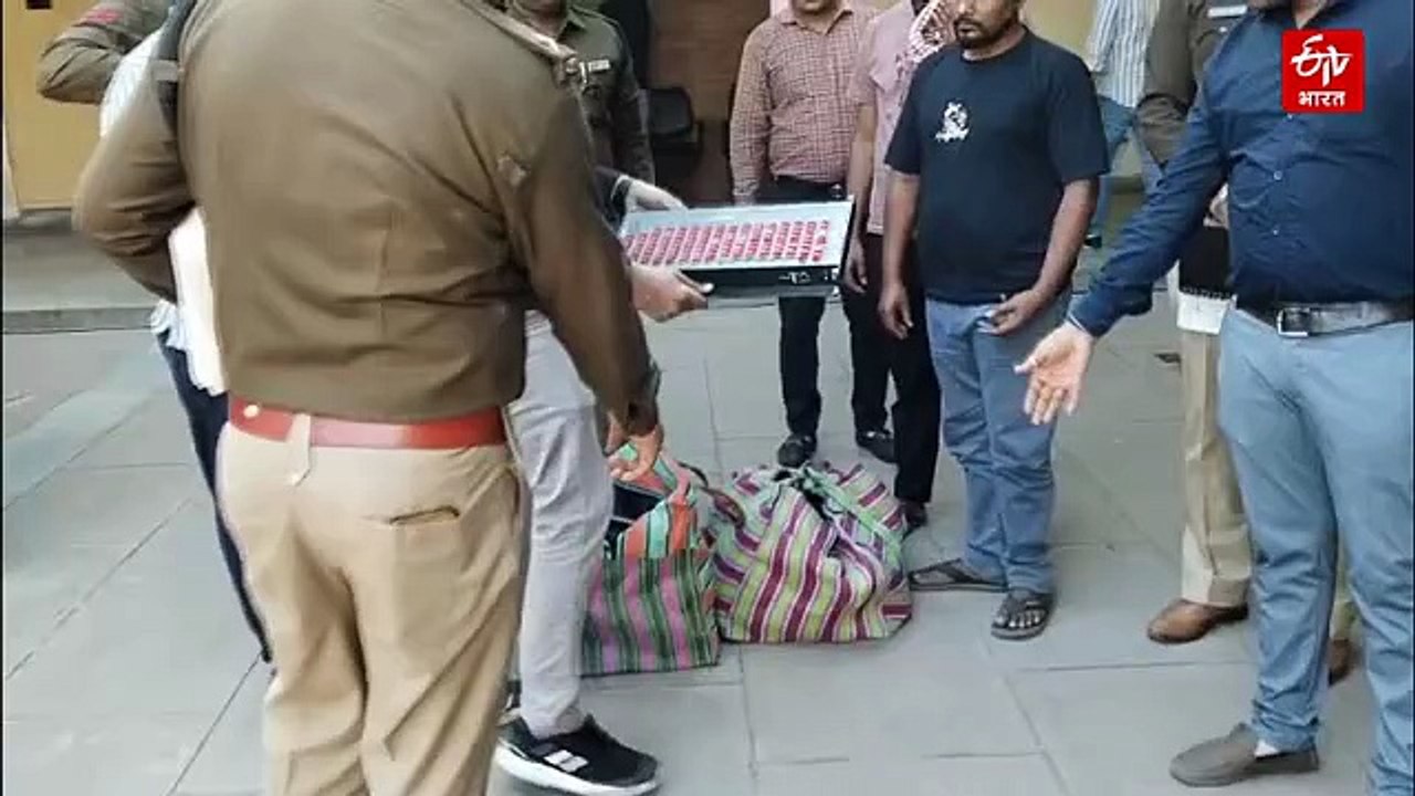 CAG से रिटायर अधिकारी को डिजिटल अरेस्ट कर 2 करो...