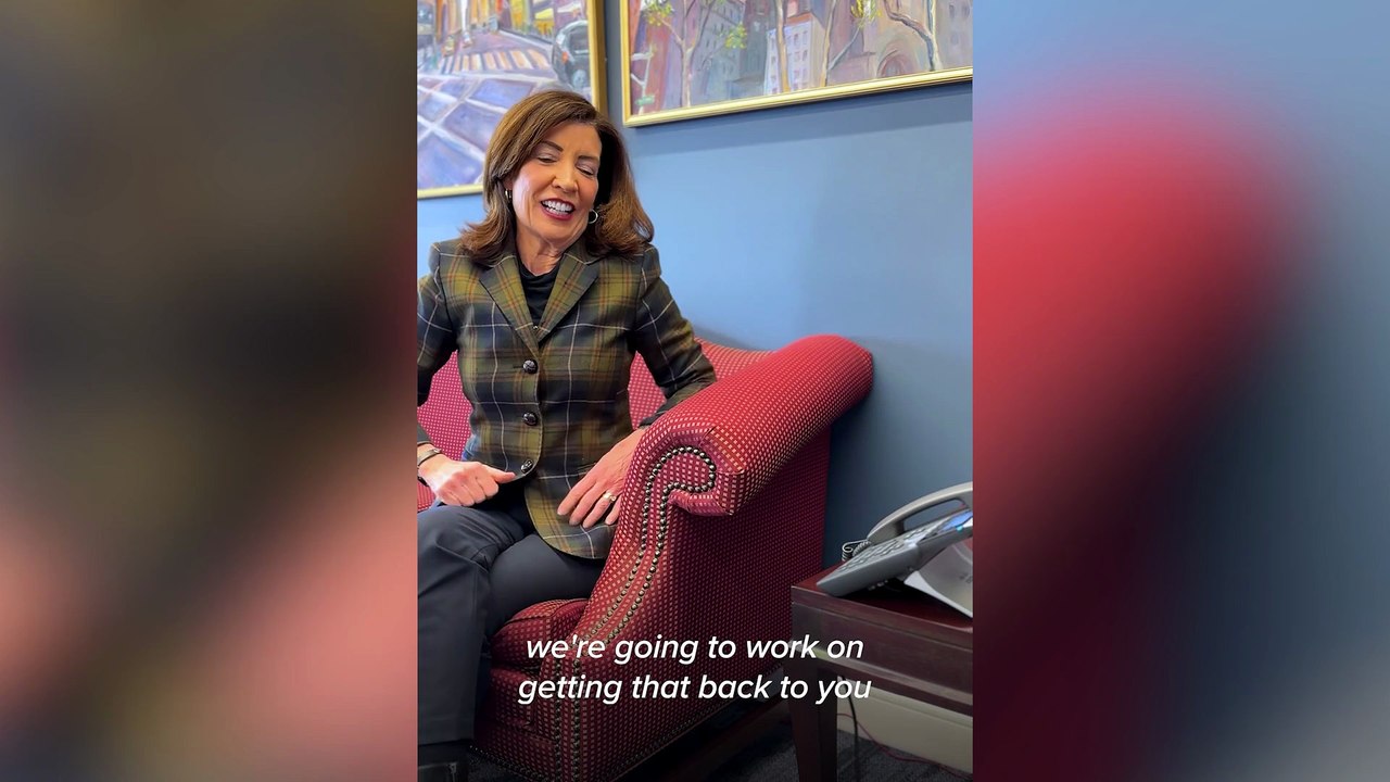 Gov Hochul calls LI grandpa to tell him he can keep his pee-themed license plate