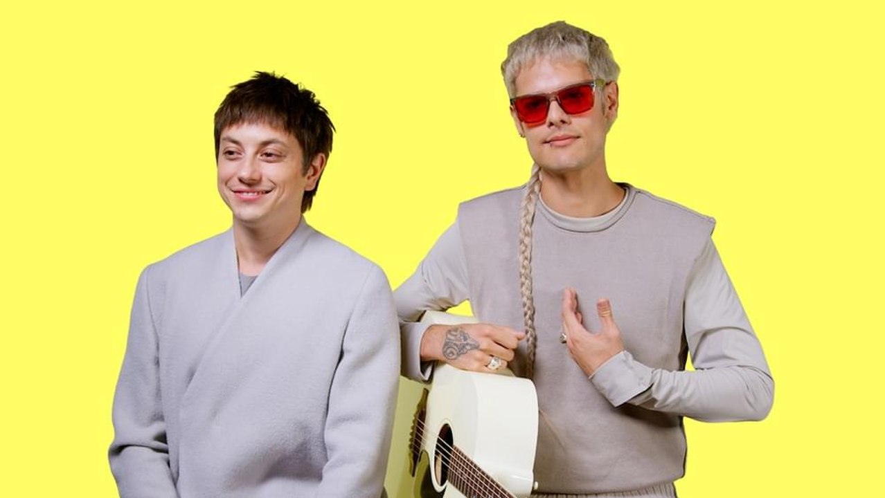 CA7RIEL & Paco Amoroso “HASTA JESÚS TUVO UN MAL DÍA” Lyrics & Meaning | Genius Verified