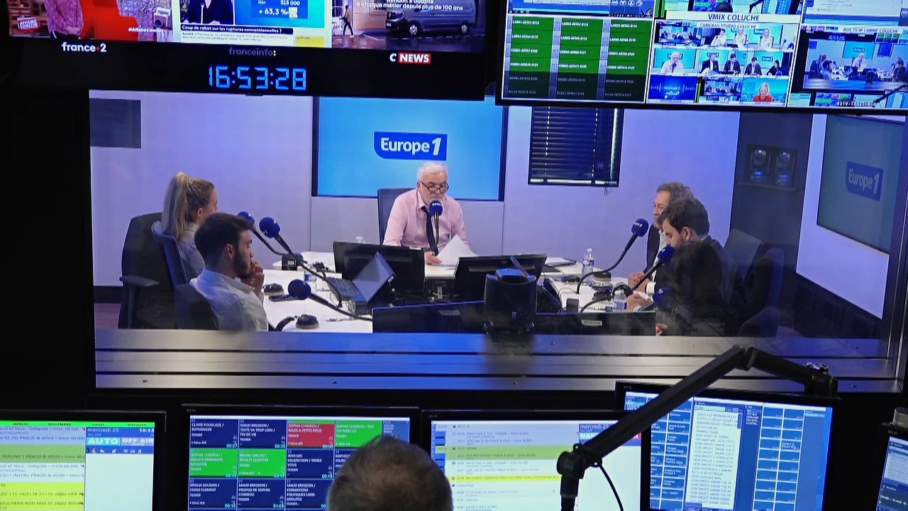 Pascal Praud : «la question qu'il faut poser c'est : est-ce que J.-L. Mélenchon est un fasciste ?»