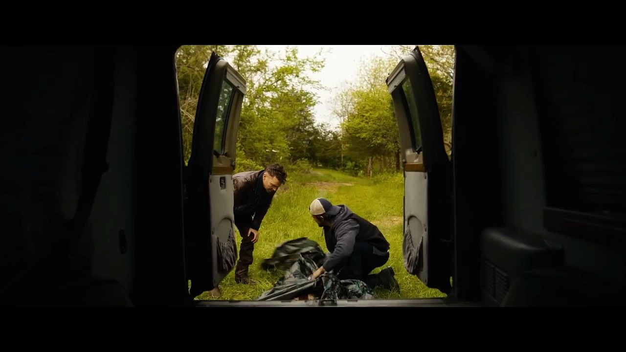 RED RIGHT HAND Bande Annonce VF (2026) Orlando Bloom, Film d'Action