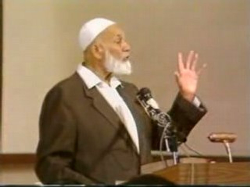 Jesus (PBUH) Beloved Prophet Of Islam -Sheikh Deedat (7 16)