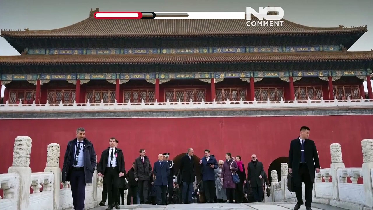 Ο Μερτς στην Απαγορευμένη Πόλη εν μέσω κρίσιμων εμπορικών συνομιλιών με την Κίνα