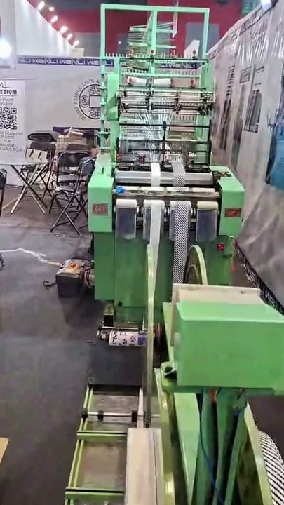 High speed needle loom machine