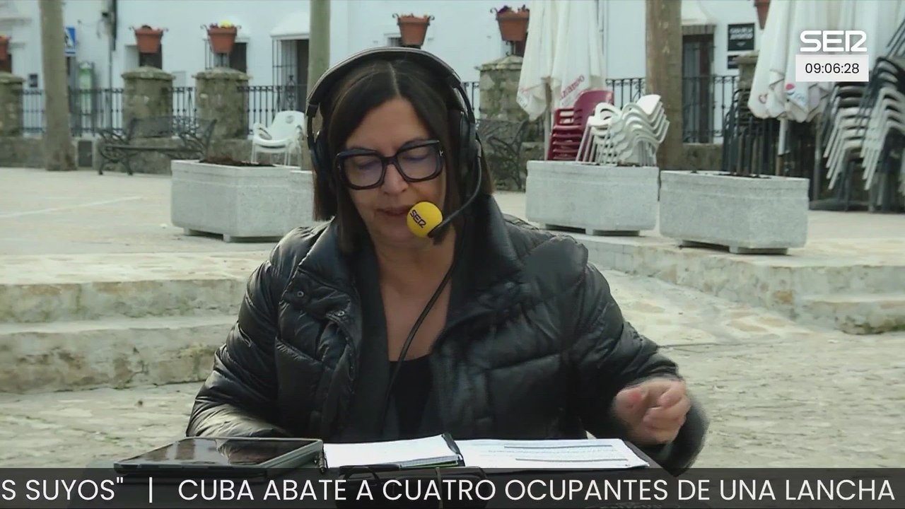 Juanma Moreno: "Me siento muy orgulloso de que el pueblo andaluz se una cuando más se necesita"