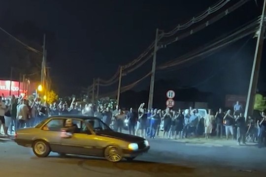 Empresa que teve BMW apreendida desafia PM e tem Chevette recolhido após repetir manobras no Industrial