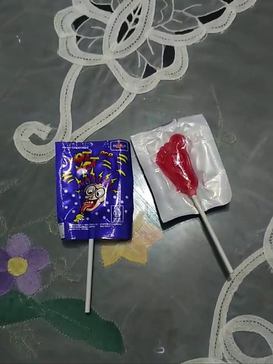 permen kaki viraL