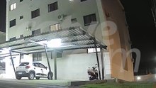 Câmera registra explosão em apartamento em Foz do Iguaçu
