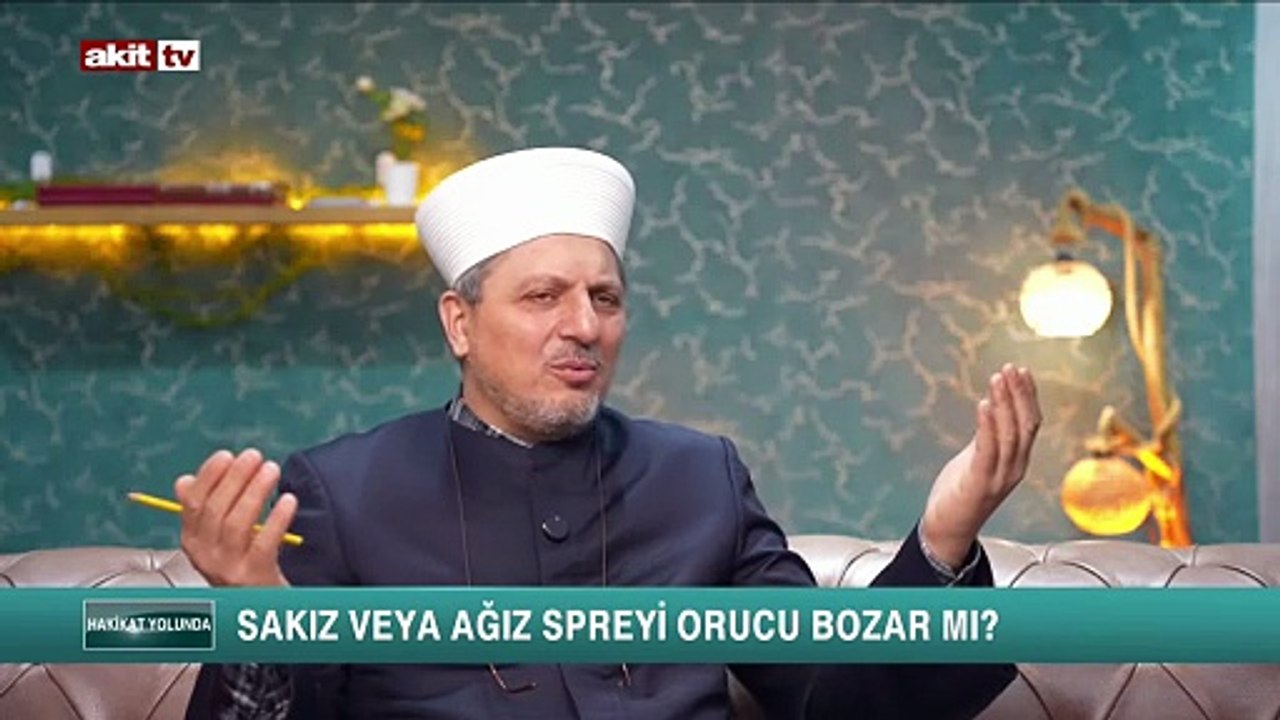 Sakız veya ağız spreyi orucu bozar mı?