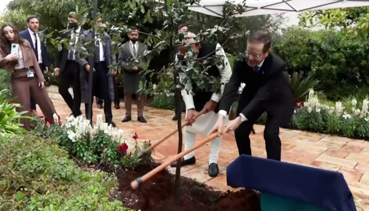 PM Modi Plants Tree With Israeli President Isaac Herzog in Jerusalem
