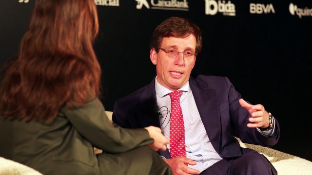Almeida: Prefiero periódicos sin democracia que democracia sin periódicos