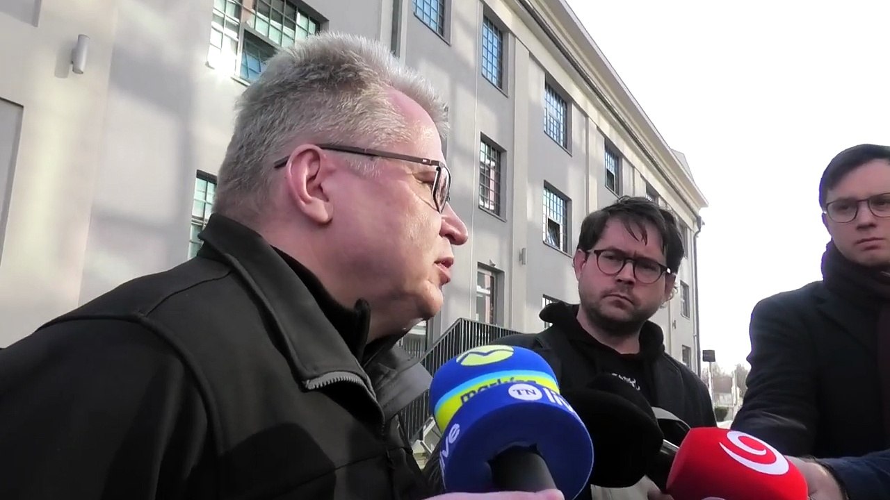 ZÁZNAM: Brífing hovorcu SFZ J. Čurného