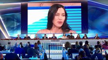 Sanremo 2026 - La domanda di Cinzia Marongiu a Irina Shayk durante la conferenza stampa