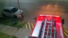 Bomberos: Móvil N°9 Salida de Madrugada
