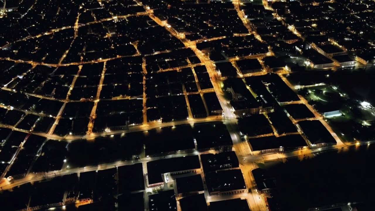 True Ghost Stories From New Orleans - The LaLaurie Mansion - Haunted Places & Scary Stories