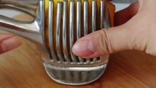 Stainless Steel Handheld Fruit & Vegetable Slicer – Quick, Easy, and Precise!