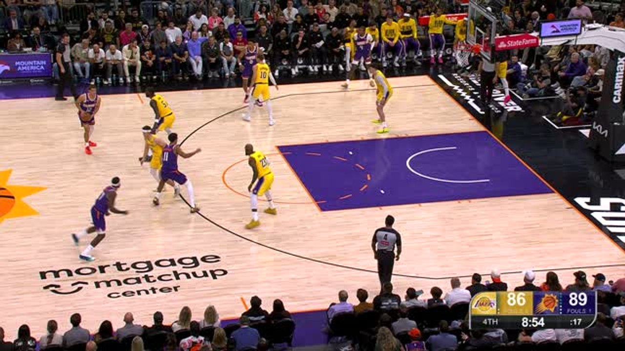 Ighodaro has monster slam dunk in Suns win