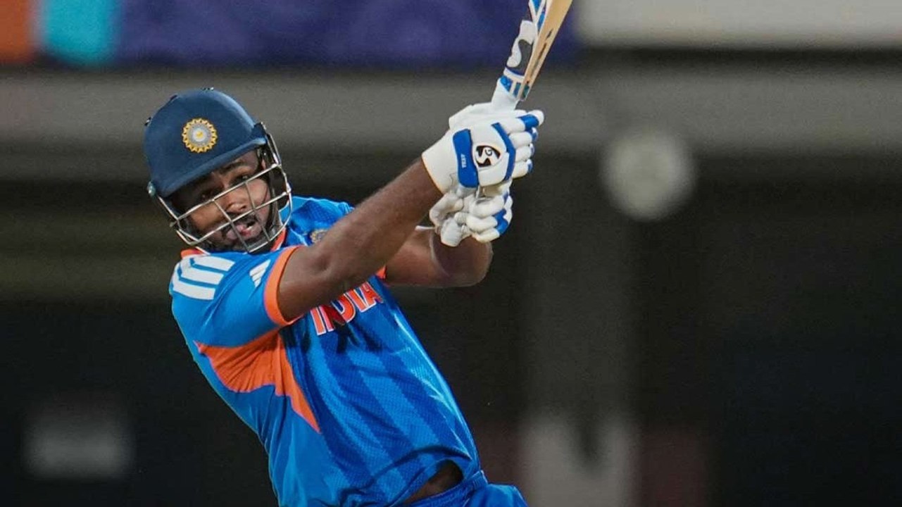 Sanju के खराब फॉर्म पर भड़के Sunil Gavaskar!