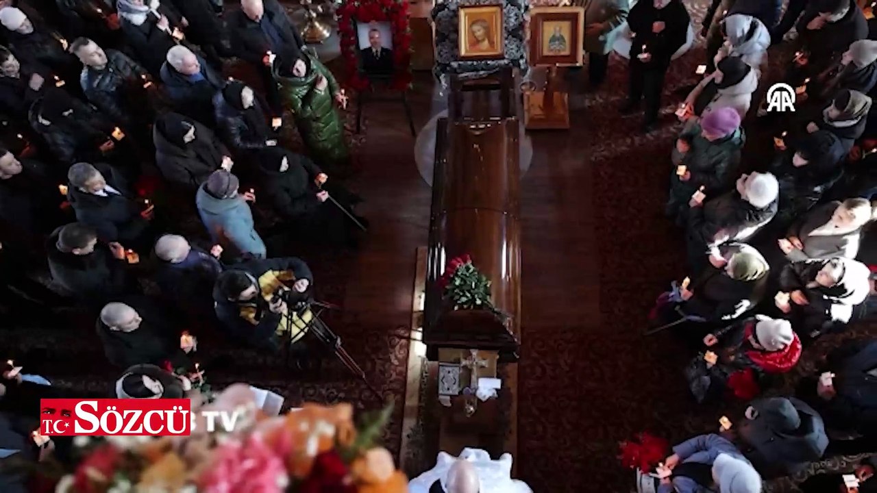 Moskova'daki intihar saldırısında hayatını kaybeden trafik polisi için cenaze töreni düzenlendi