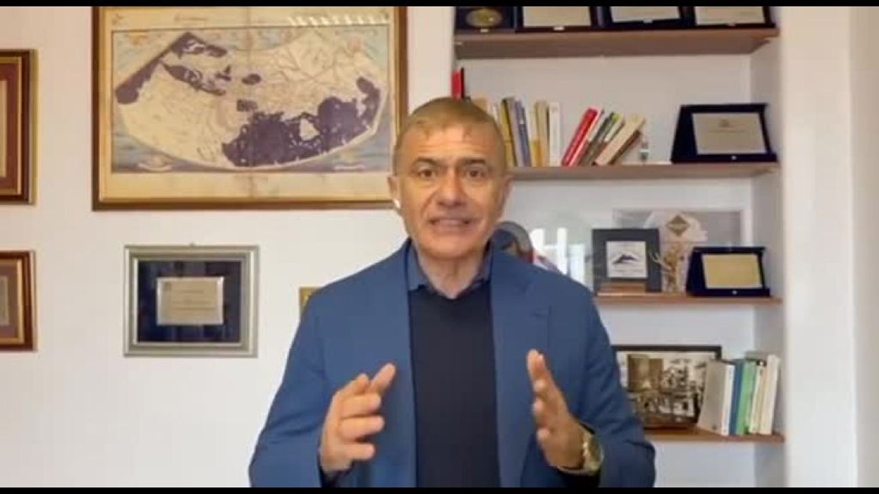 Pecoraro Scanio: "Taranto merita rispetto, serve strategia per futuro"