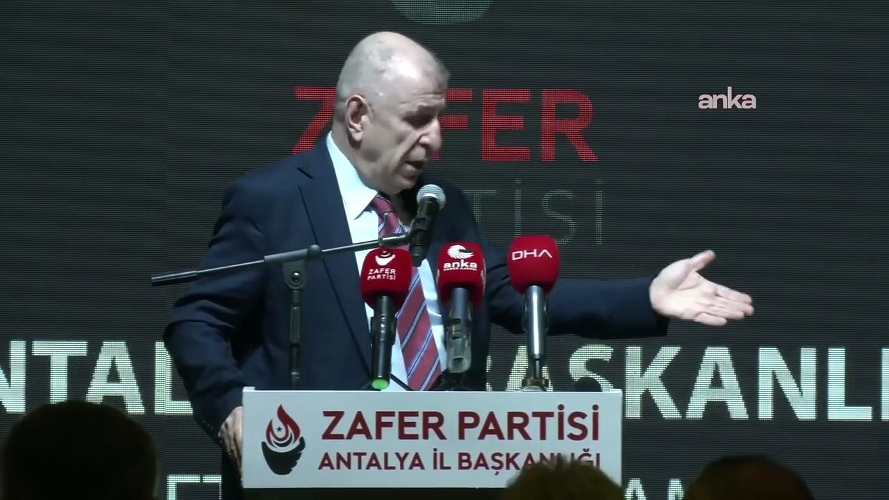 Ümit Özdağ: Vatandaşlığı Değiştirenler, Vatanı Değiştirmeye Hazırlanıyor Demektir. Buna İzin Vermeyiz