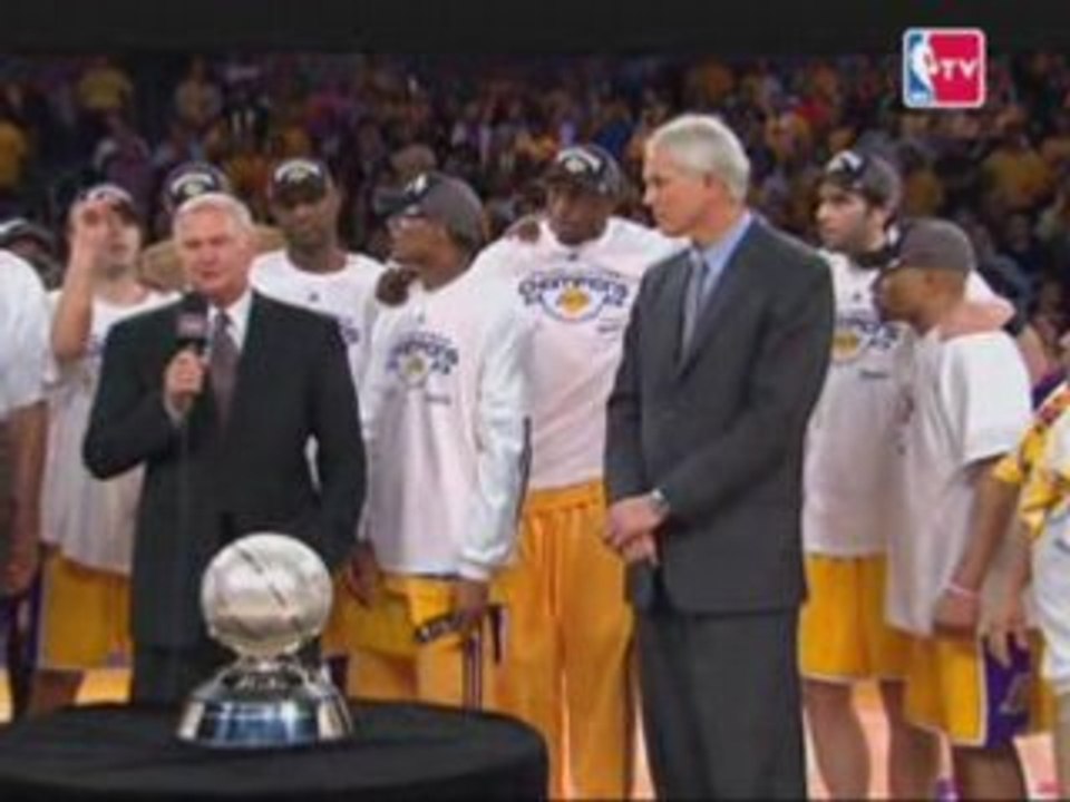 Lakers ceremony