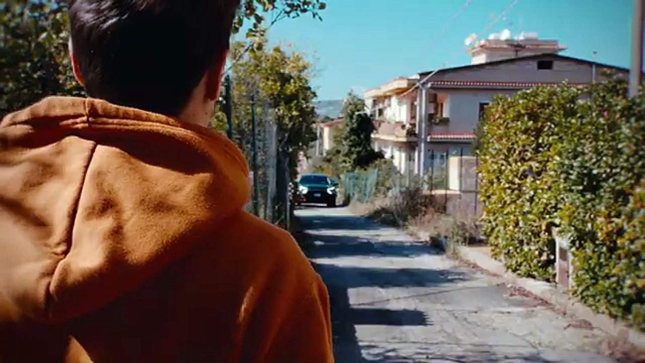 Matteo Mancuso - Isla Feliz (feat. Antoine Boyer) (Official Music Video)
