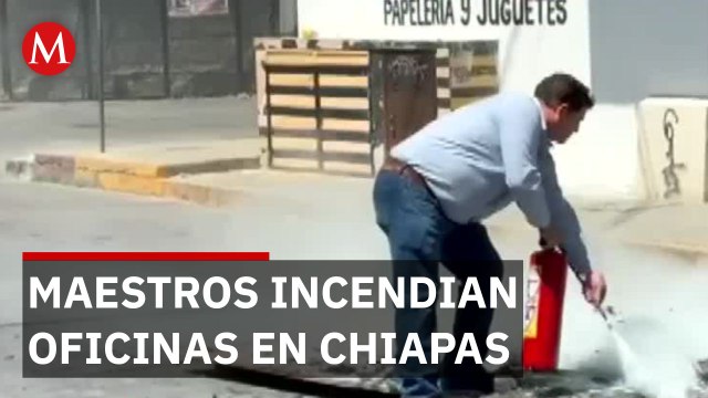 Maestros de la CNTE vandalizan y bloquean tras falta de acuerdos en Tuxtla Gutiérrez, Chiapas