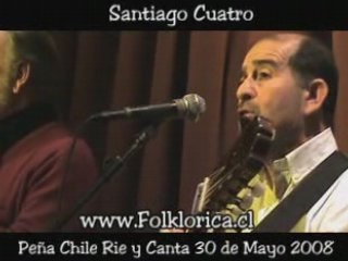 Santiago Cuatro en Peña Chile Rie y Canta