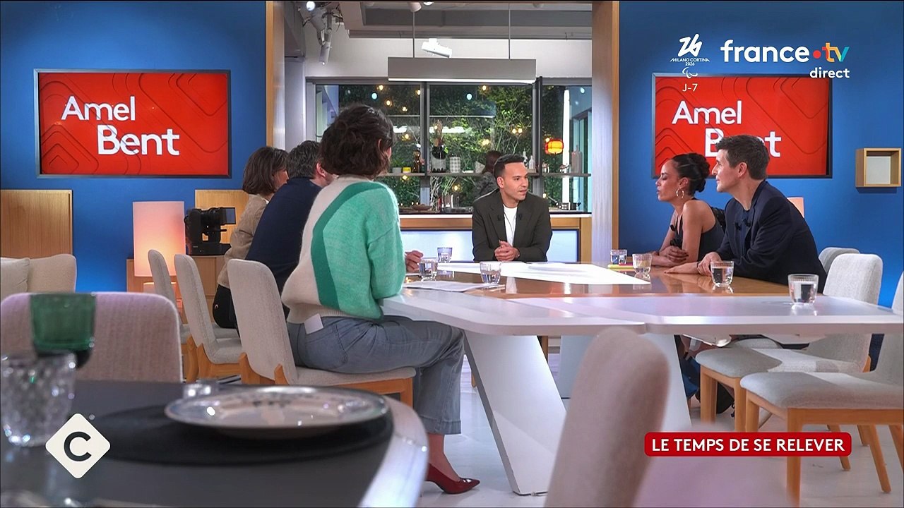 Amel Bent dans l'émission "C à Vous",  France 5