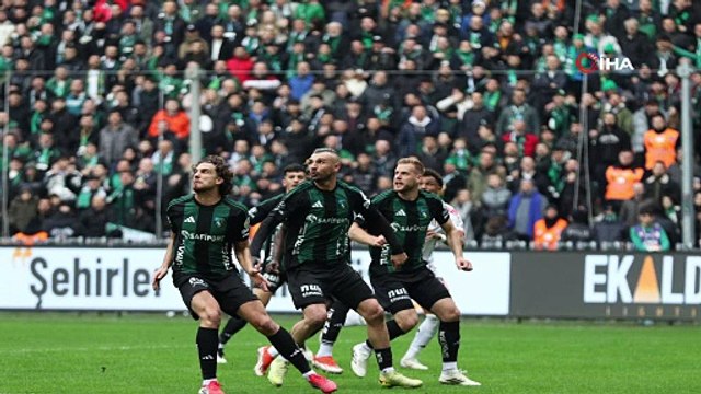 Trendyol Süper Lig: Kocaelispor: 0 - Beşiktaş: 0 (İlk yarı) | Ajansspor | IHA