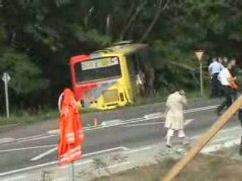 ACTU24 - Accident de bus à Wavre
