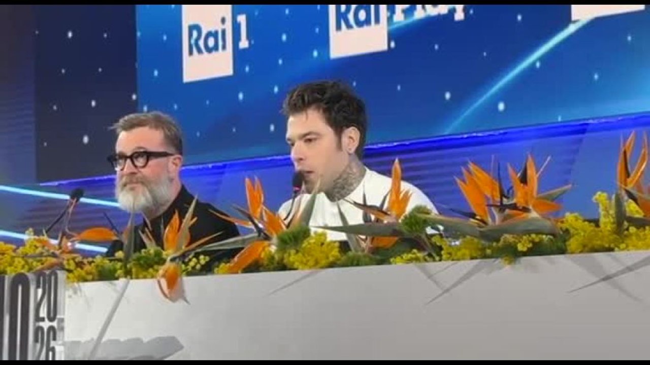 Sanremo, Fedez: Masini mi calma parlandomi di calcio prima di entrare