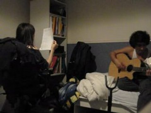 ROSE LA LISTE , guitare voix