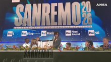 Sanremo, a "Stella Stellina" di Ermal Meta il premio People & Planet - Canzone Sostenibile