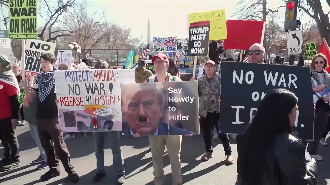 Washington DC Fills With Protests Against Trump and Iran Bombings