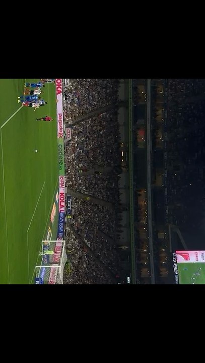 Paradela falla el penal