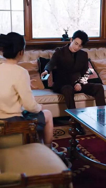 (69) Ending: When they first met, Qin Yanli, the president of the Qin family, fell in love with his nominal nephew and daughter-in-law Su Ci at first sight, in order to get her, he did not hesitate to use his interests to induce his nephew to betray, and