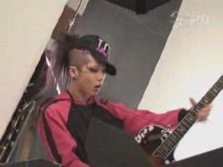 miyavi -Photoshoot ZY O38