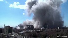 Enorme nube di fumo sopra Teheran, ripresi attacchi Usa-Israele su Iran