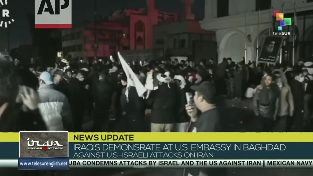 Iraqis demonstrate at US Embassy against US-Israeli attacks on Iran