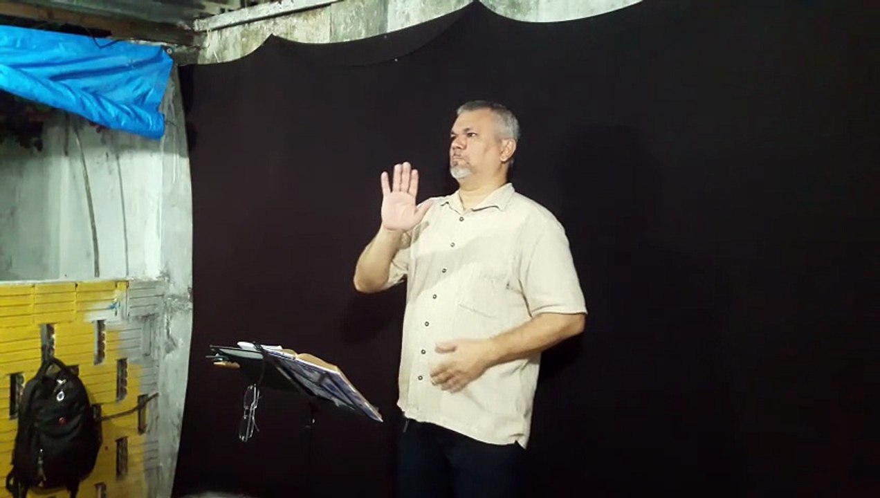 Acorde! Vista-se de Jesus. Romanos 13:11-14.