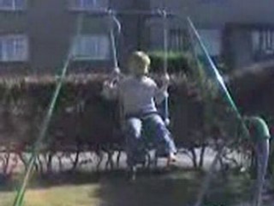 Deejay On Swing In The Ghetto