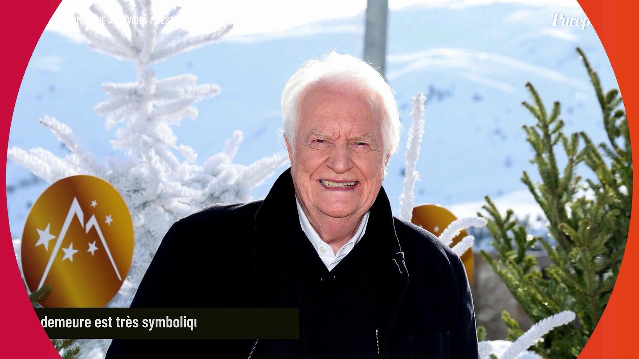 Loin de Paris dans la 4e ville la plus chère de France, André Dussollier a repris une maison où il parvient à fuir son quotidien