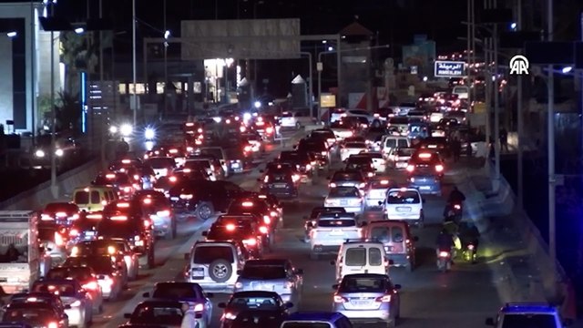 İsrail’in saldırı tehdidinin ardından binlerce kişi Lübnan'ın güneyinden Beyrut'ta göç etmeye başladı