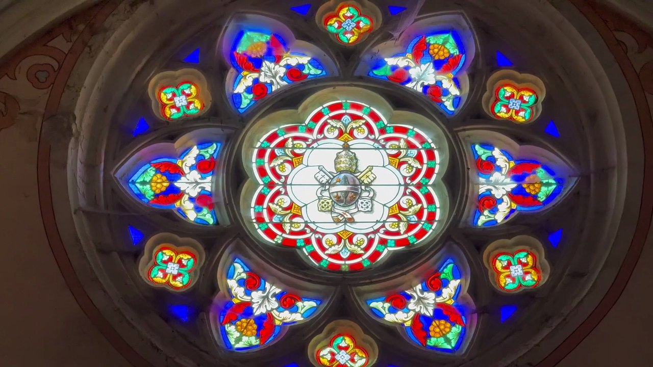 Corbelin : les secrets de l’Église Notre-Dame de Compassion Patrimoine du Dauphiné  film by JC Guerguy